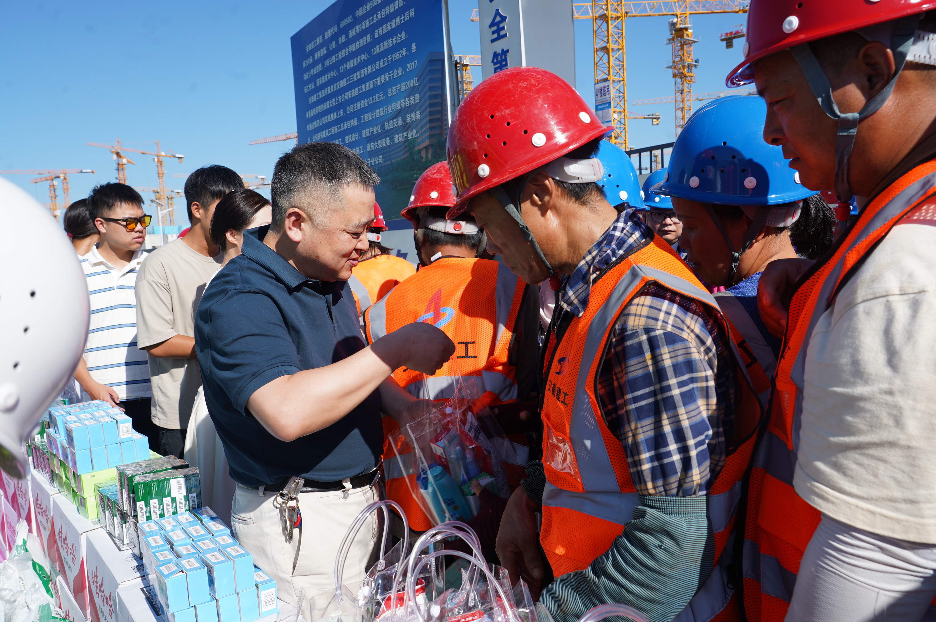 NIC02558.JPG NIC02558.JPG